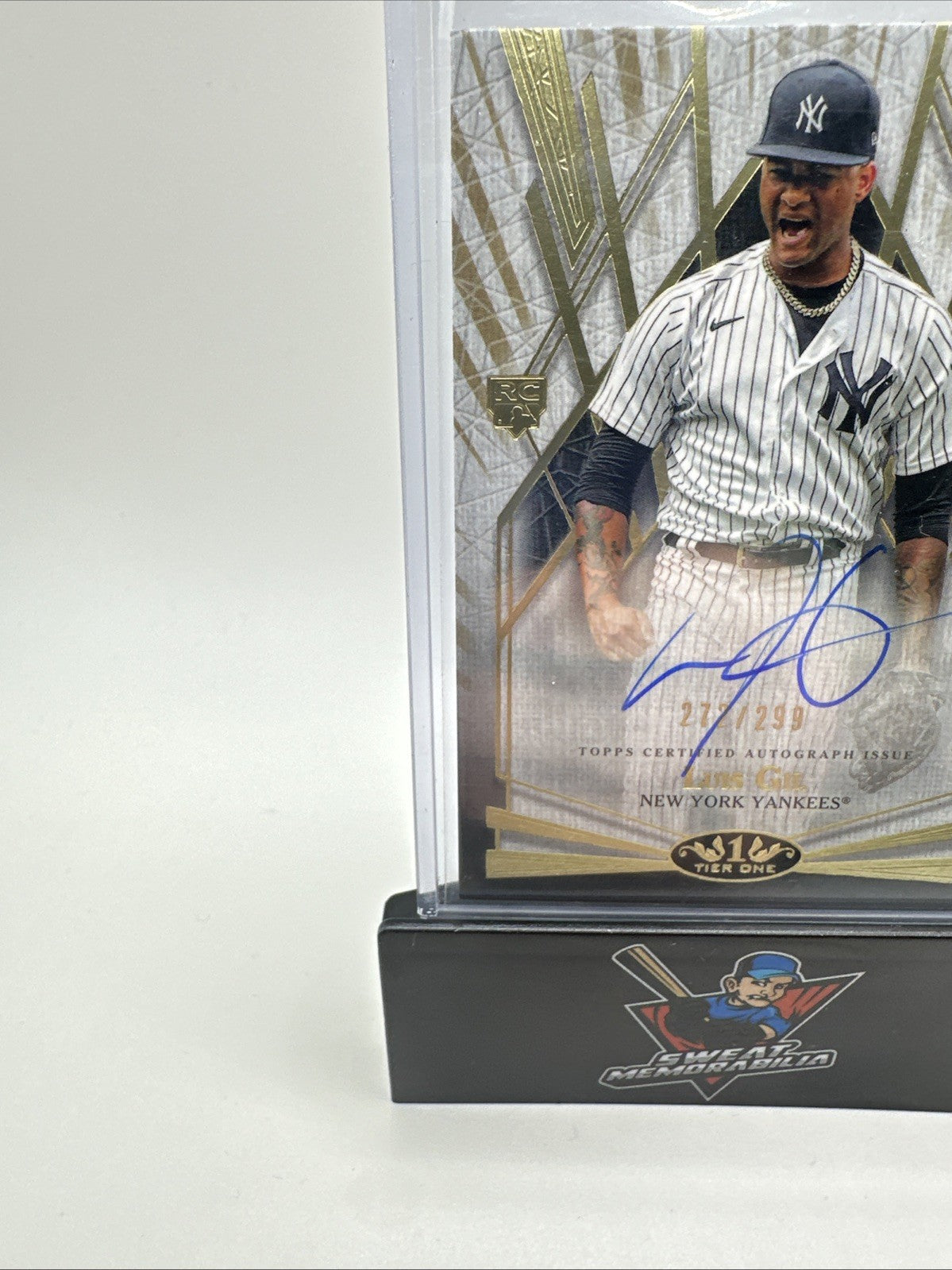 Luis Gil On Card Auto 2022 Topps Tier One Break Out Autograph Card /299. MINT