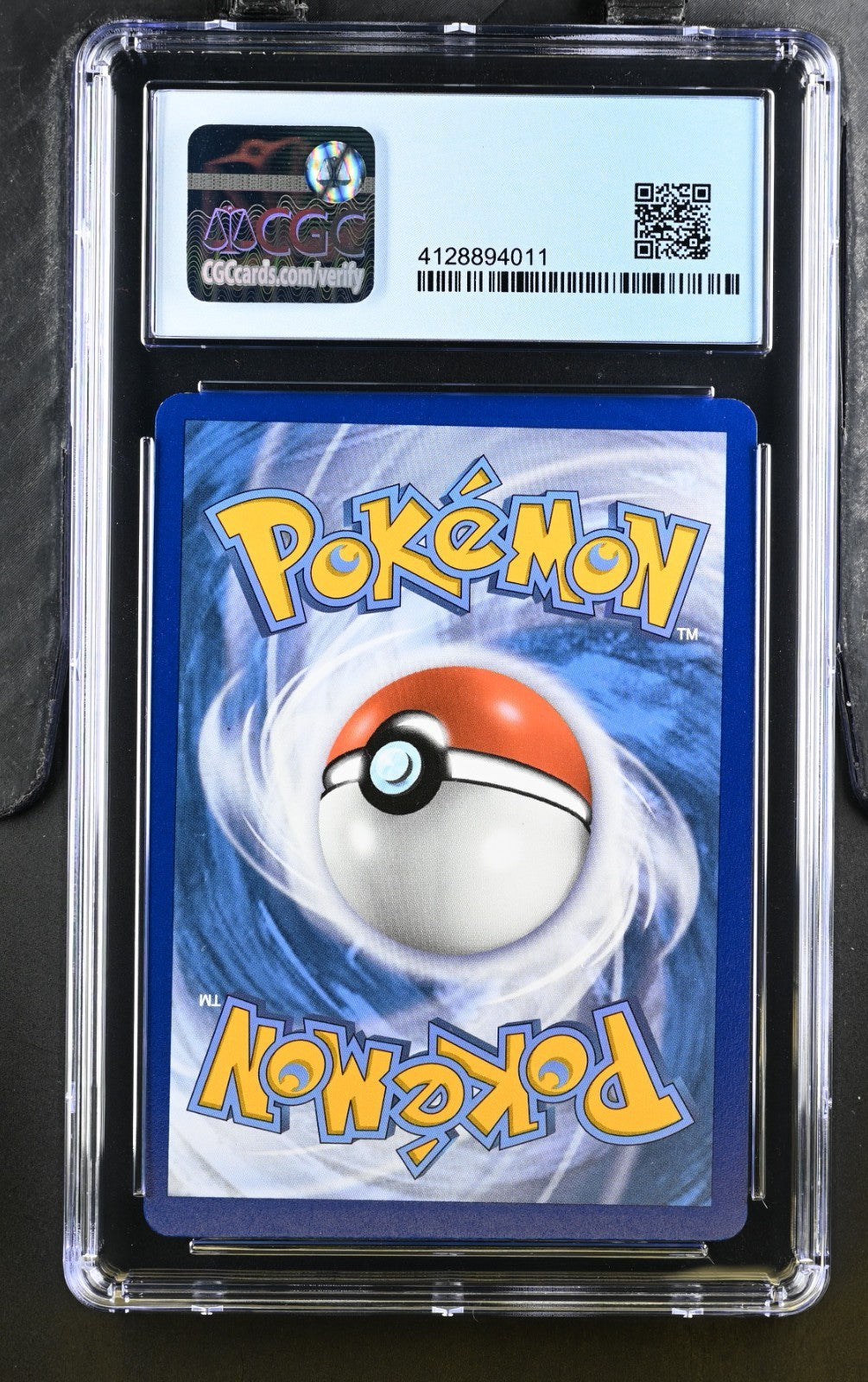 Pokemon 2021 Fusion Strike Chandelure V #039/264 CGC 9