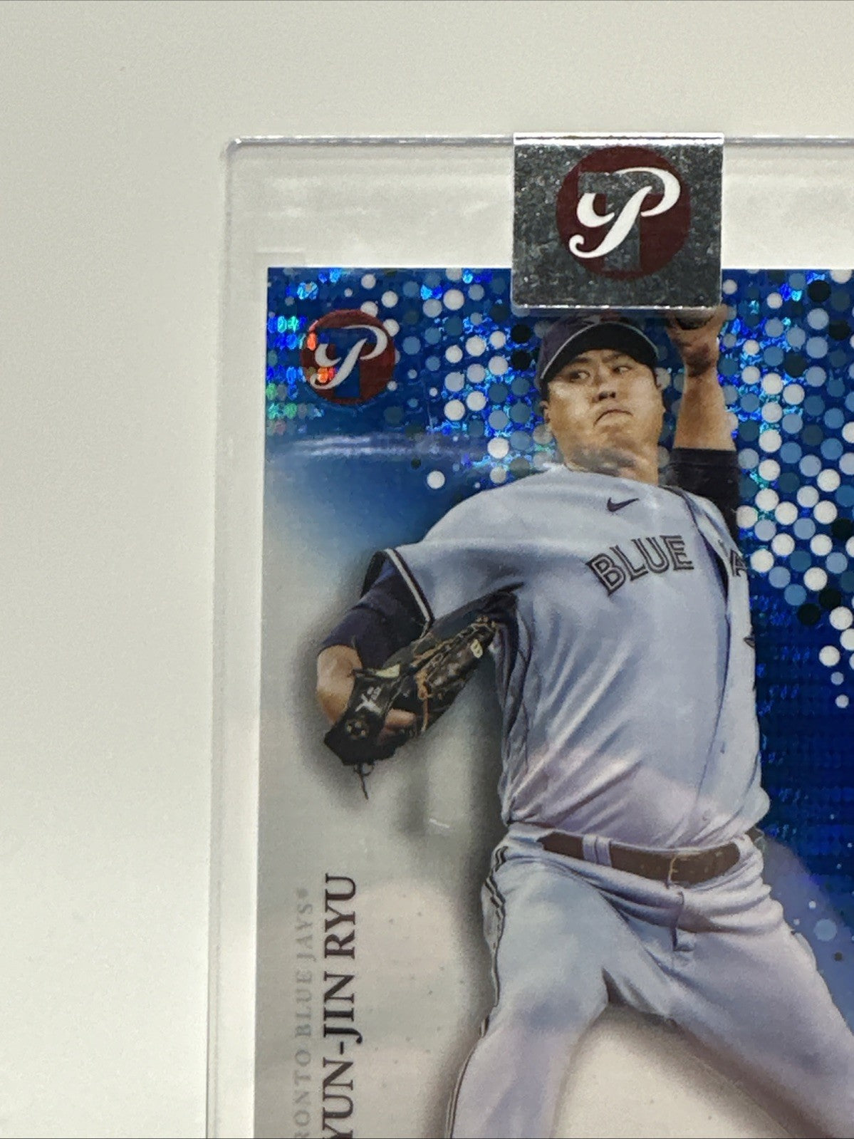 2022 Topps Pristine #126 Hyun-Jin Ryu Pristine Blue Refractor /75 - Near Mint