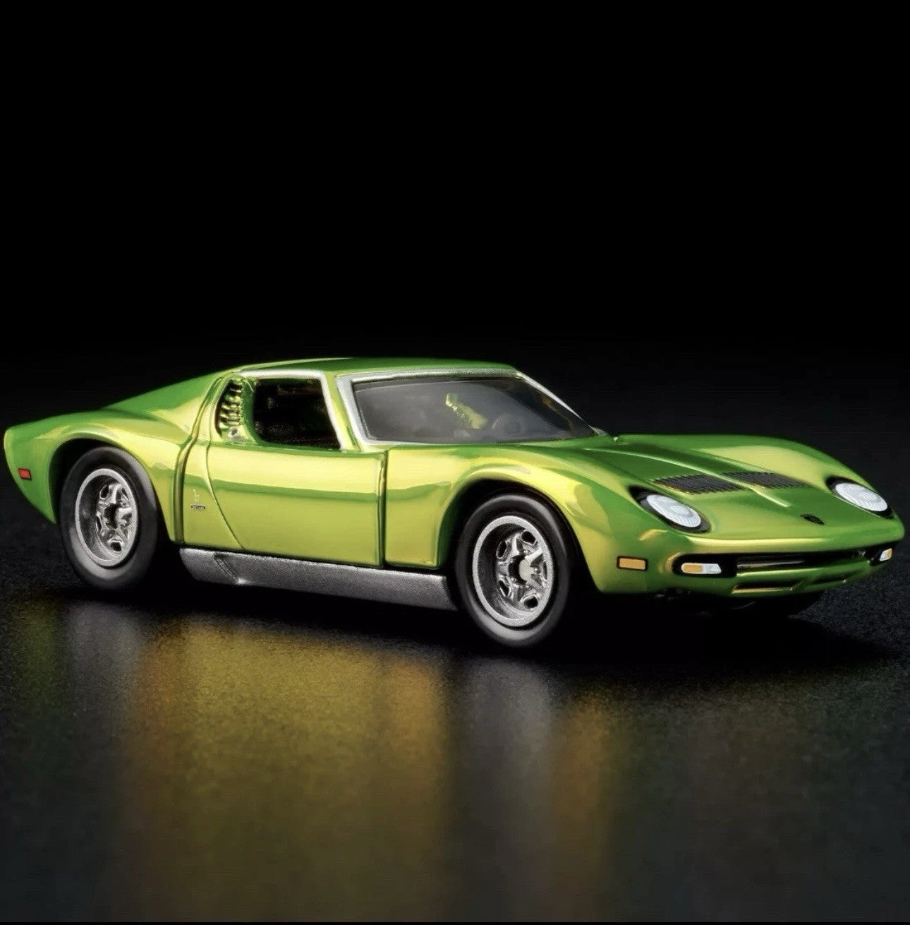 Hot Wheels RLC Exclusive '71 Lamborghini Miura P400 SV Green (2025)