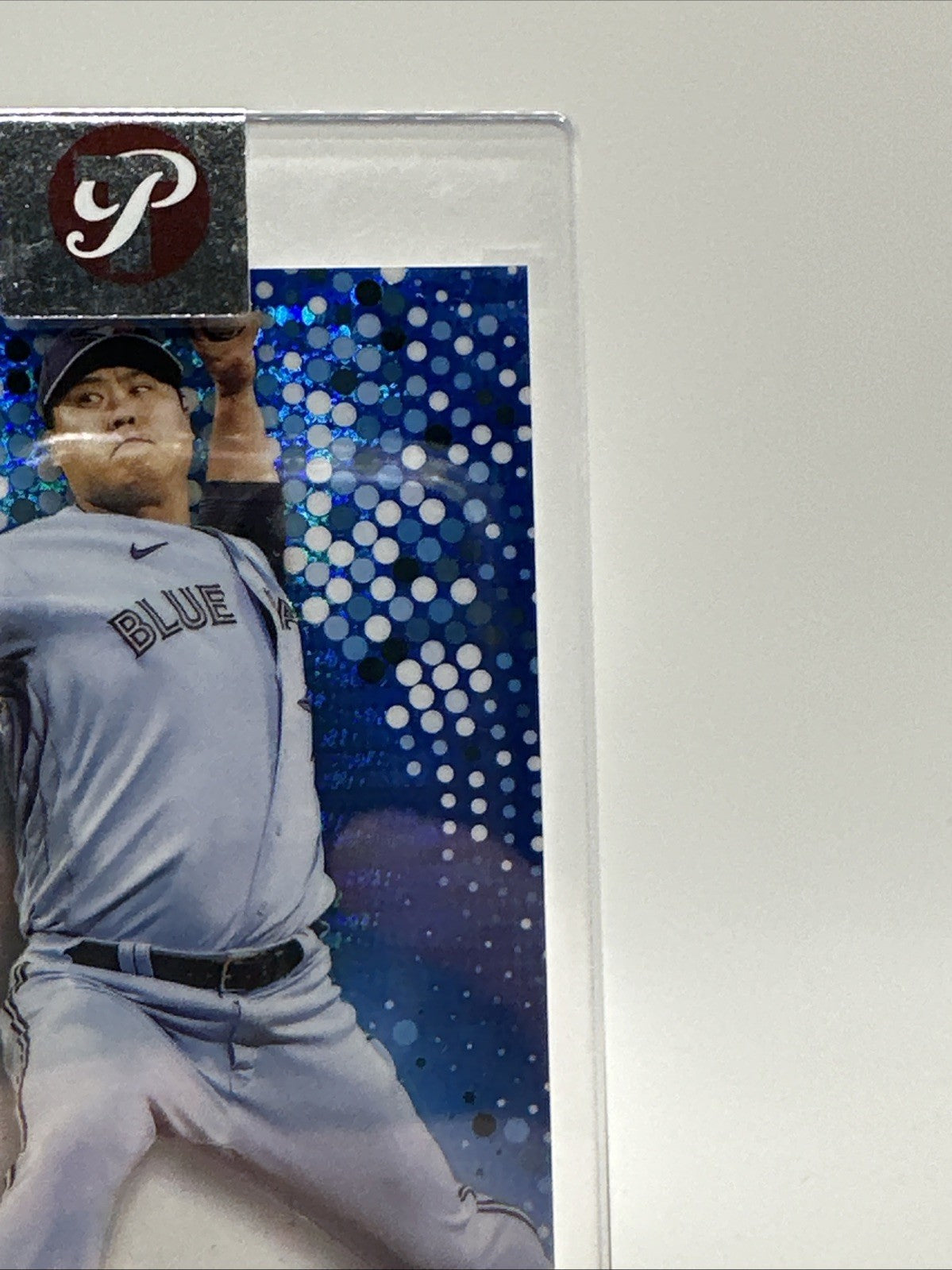 2022 Topps Pristine #126 Hyun-Jin Ryu Pristine Blue Refractor /75 - Near Mint