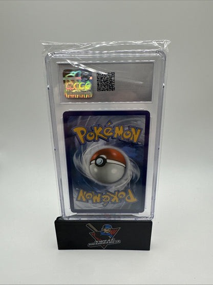 Pokémon 2021 Sidney #264 Fusion Strike Full Art Trainer CGC 10