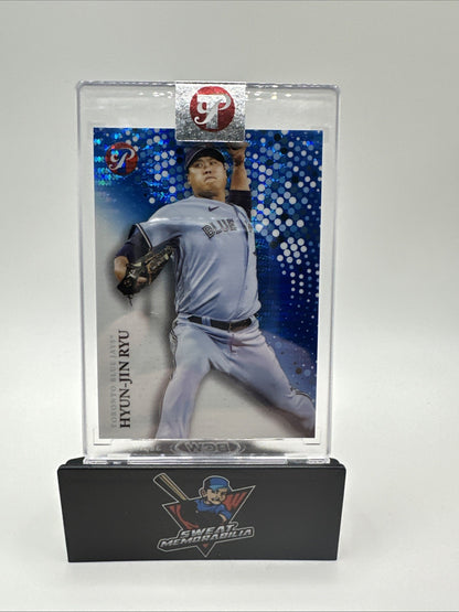 2022 Topps Pristine #126 Hyun-Jin Ryu Pristine Blue Refractor /75 - Near Mint