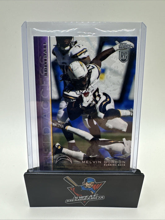 2015 Topps Field Access Football Card #102 Melvin Gordon Rookie