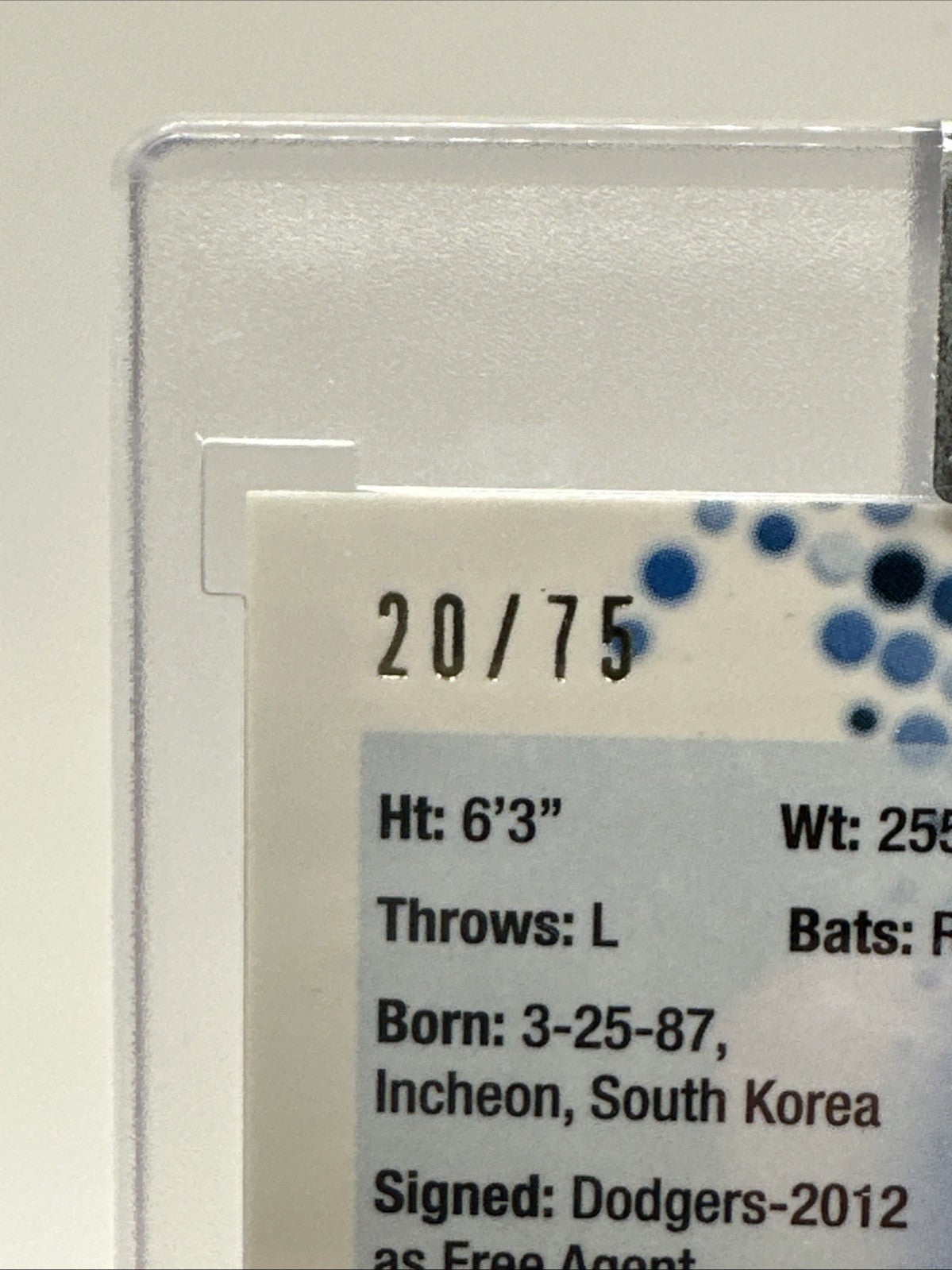 2022 Topps Pristine #126 Hyun-Jin Ryu Pristine Blue Refractor /75 - Near Mint