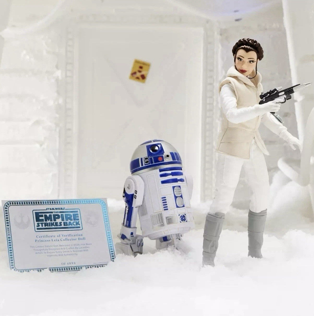Disney Parks Star Wars The Empire Strikes Back 45th Leia R2-D2 Doll LTD EDITION